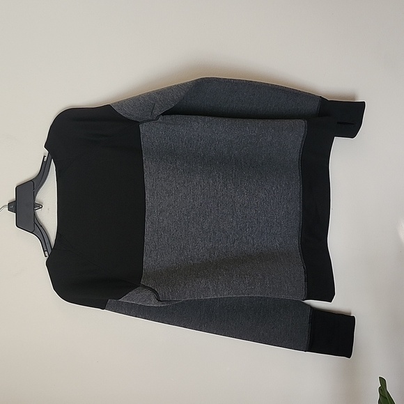 Athleta Womens Fuse Colorblock Scuba Neoprene Pullover Sweatshirt - Picture 7 of 7